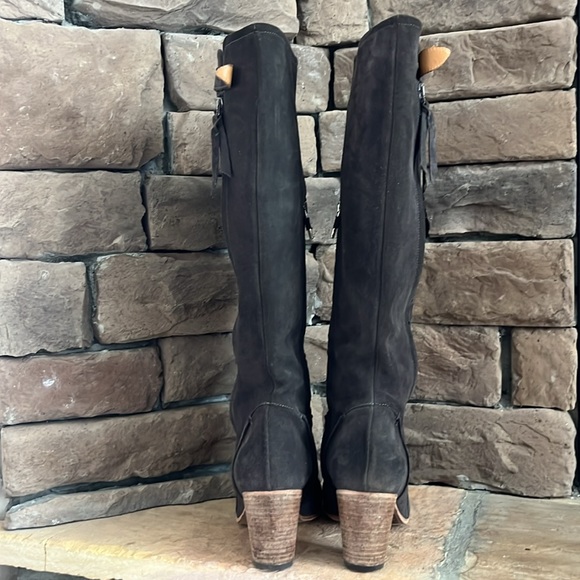 Alberto Fermani Gray‎ Suede Knee-High Boots / SZ 39 or 8.5-9 - Picture 9 of 13